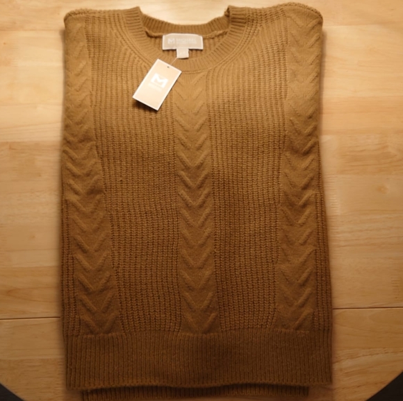 ✨HP✨🆕Michael kors Cable knit sweater - Picture 1 of 8